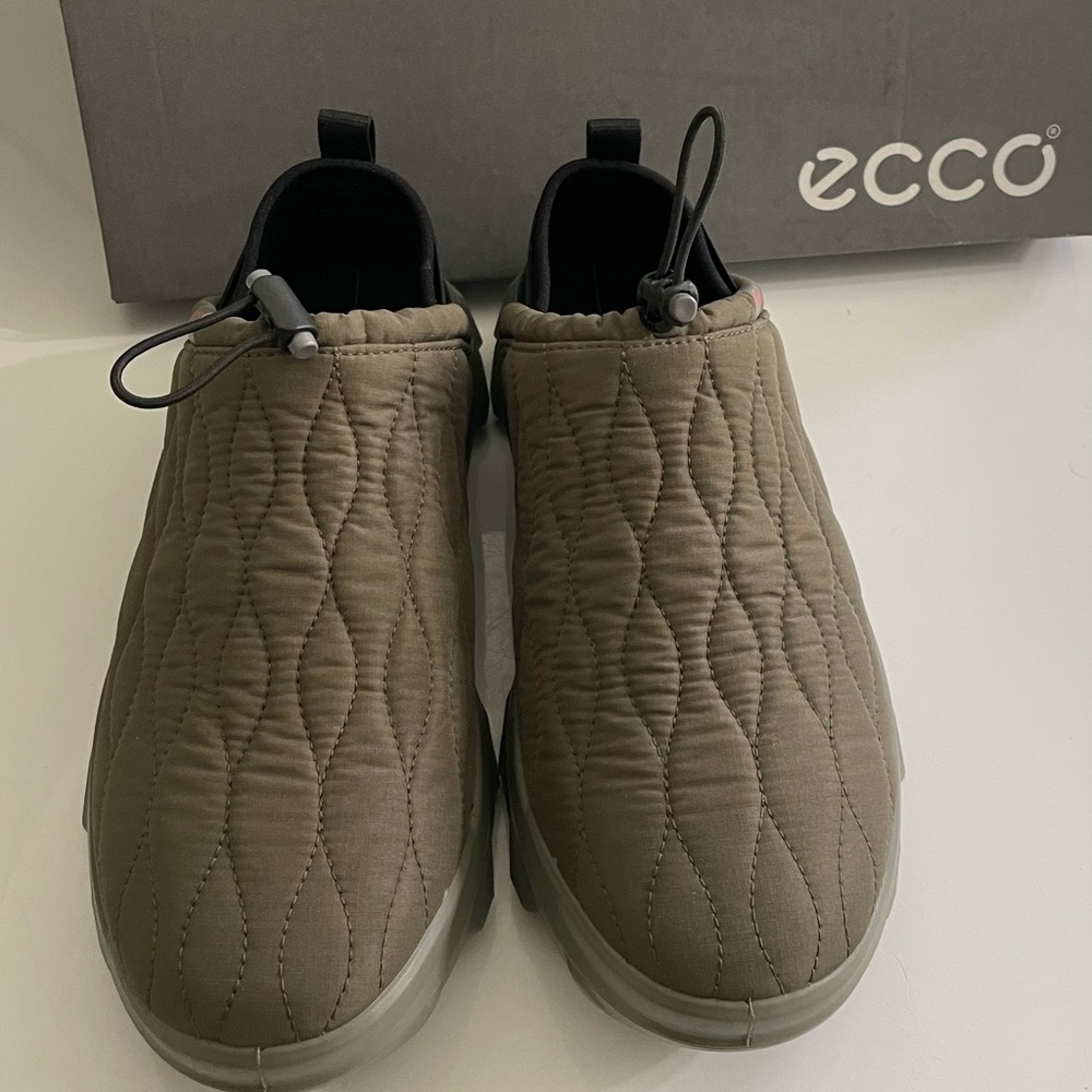 ECCO Men's Quilted Slip-On Shoes - Tan